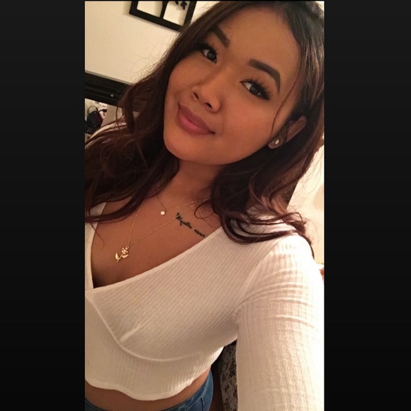 Meet your Posher, Ruth - Picture 1 of 1